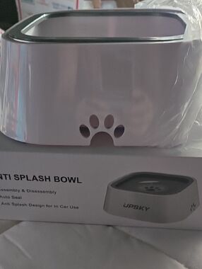 Sky Lavender Pet Anti-Splash Bowl with Paw Cutout